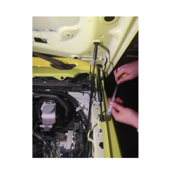 Amortiguador Hidráulico de Capot New Jimny - Imagen 3